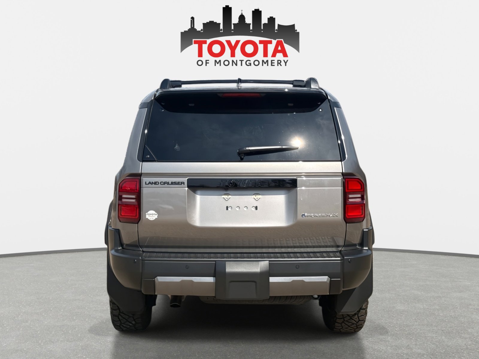 Used 2025 Toyota Land Cruiser w/ Premium Package image 4