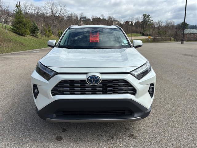 Used 2022 Toyota RAV4 Limited image 7