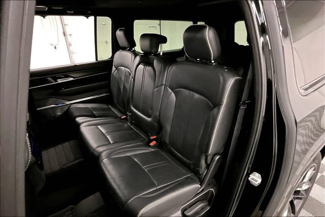 Used 2024 Jeep Grand Wagoneer L Series II w/ Quick Order Packagew 28T AWD/4WD image 24