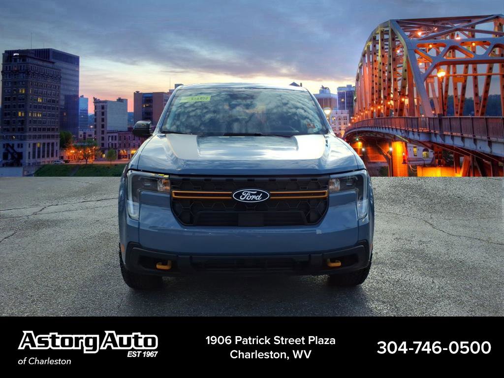 Used 2025 Ford Maverick Tremor image 8