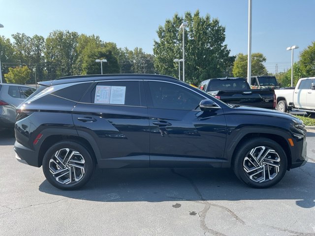 Used 2025 Hyundai Tucson Limited AWD/4WD image 7