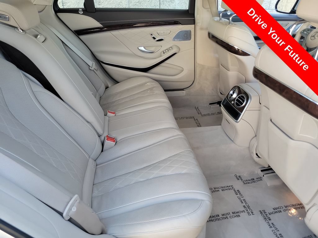 Used 2018 Mercedes-Benz S 560 Sedan image 23