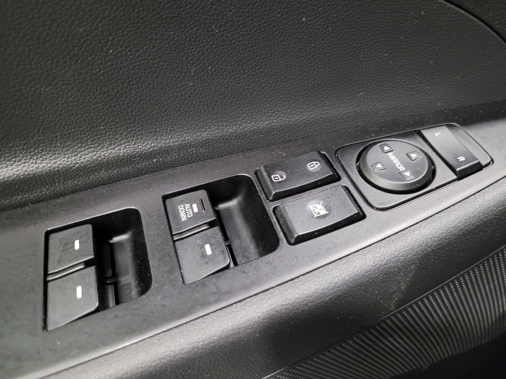 Used 2019 Hyundai Tucson SE AWD/4WD image 27
