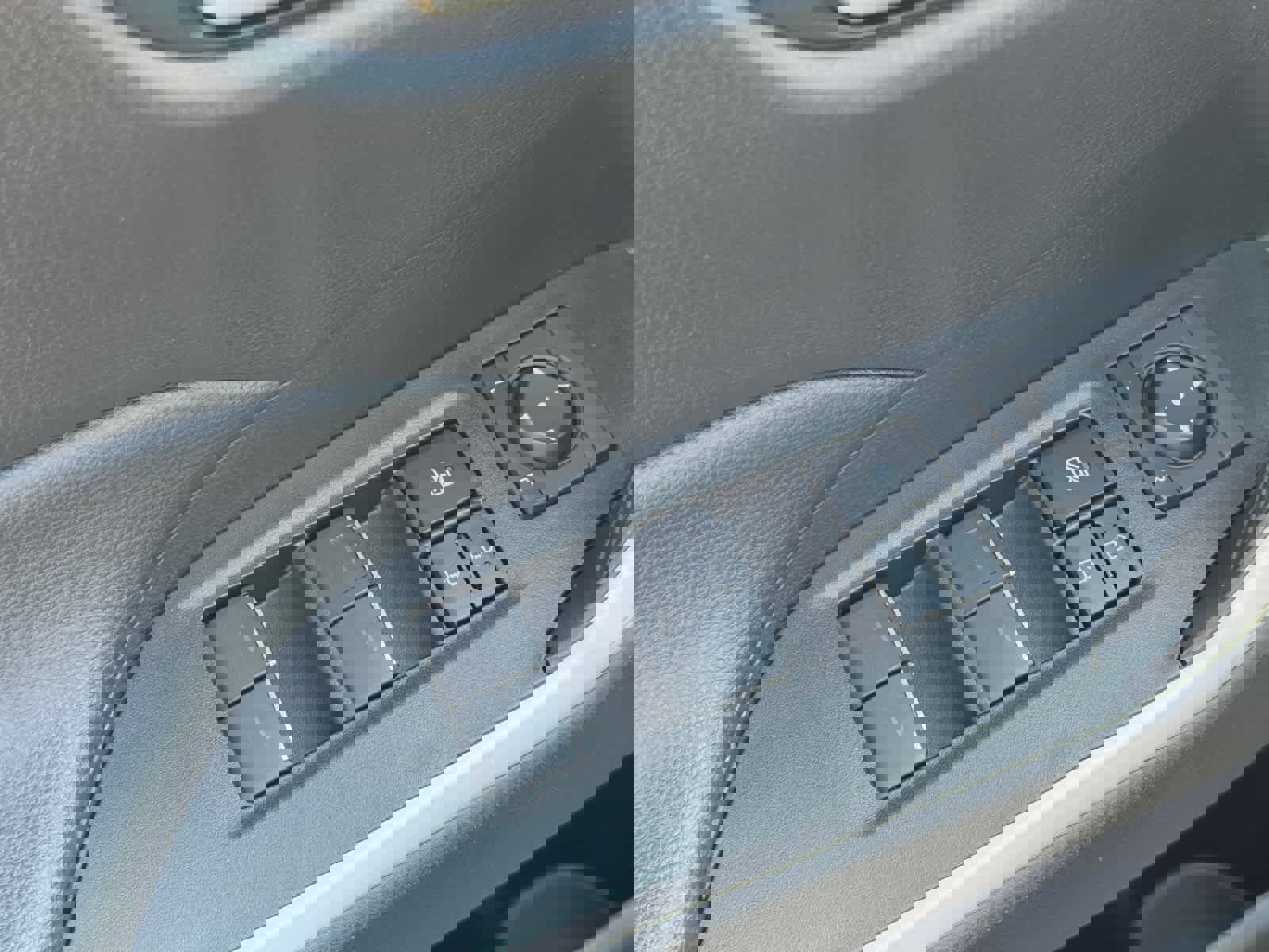 Used 2024 Toyota RAV4 XLE image 18