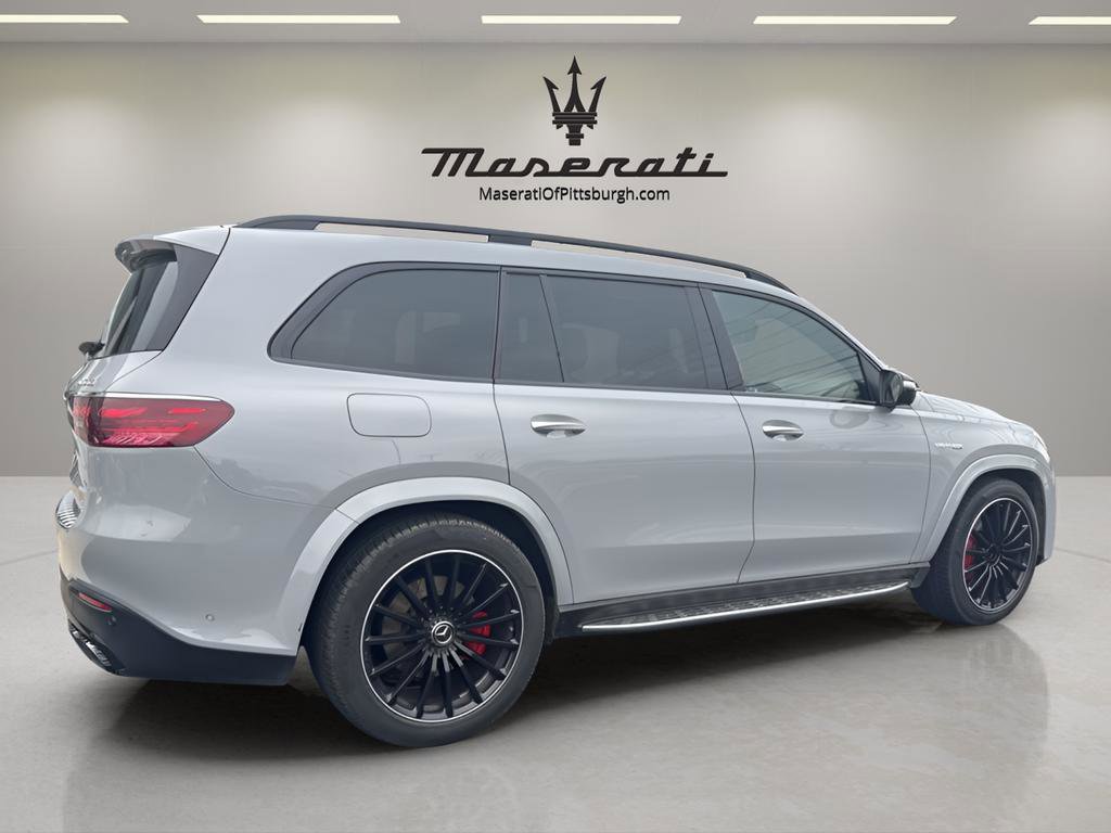 Used 2025 Mercedes-Benz GLS 63 AMG 4MATIC image 5