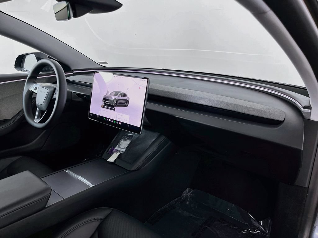 Used 2024 Tesla Model 3 Standard Range RWD image 36