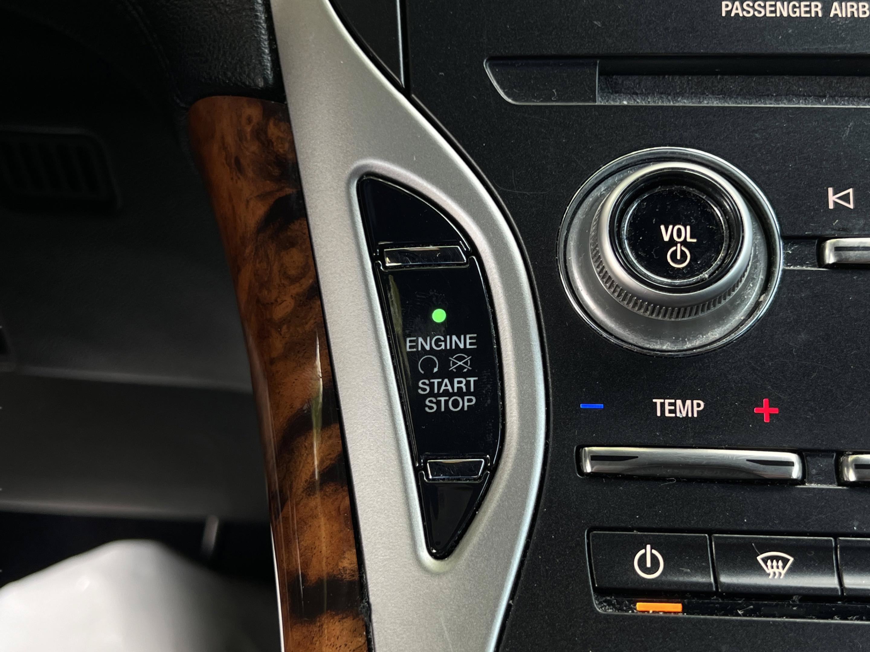 Used 2016 Lincoln MKX Reserve w/ Technology Package AWD/4WD image 18