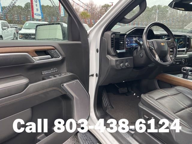 Used 2022 Chevrolet Silverado 1500 High Country w/ Z71 Off-Road Package image 5