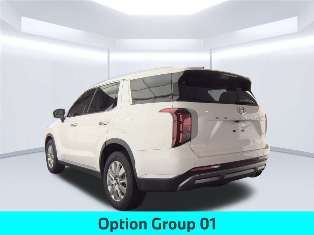Used 2023 Hyundai Palisade SEL FWD image 4