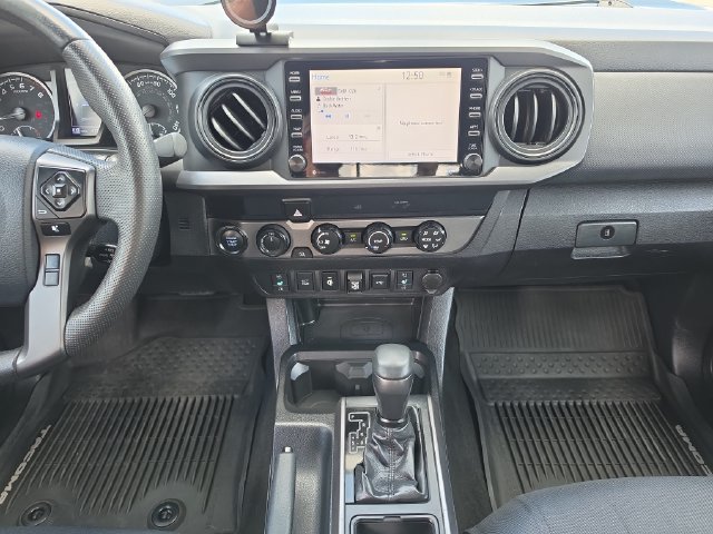 Used 2020 Toyota Tacoma TRD Sport AWD/4WD image 11