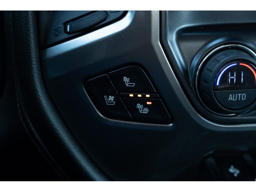 Used 2018 Chevrolet Silverado 2500 LTZ w/ Duramax Plus Package image 28