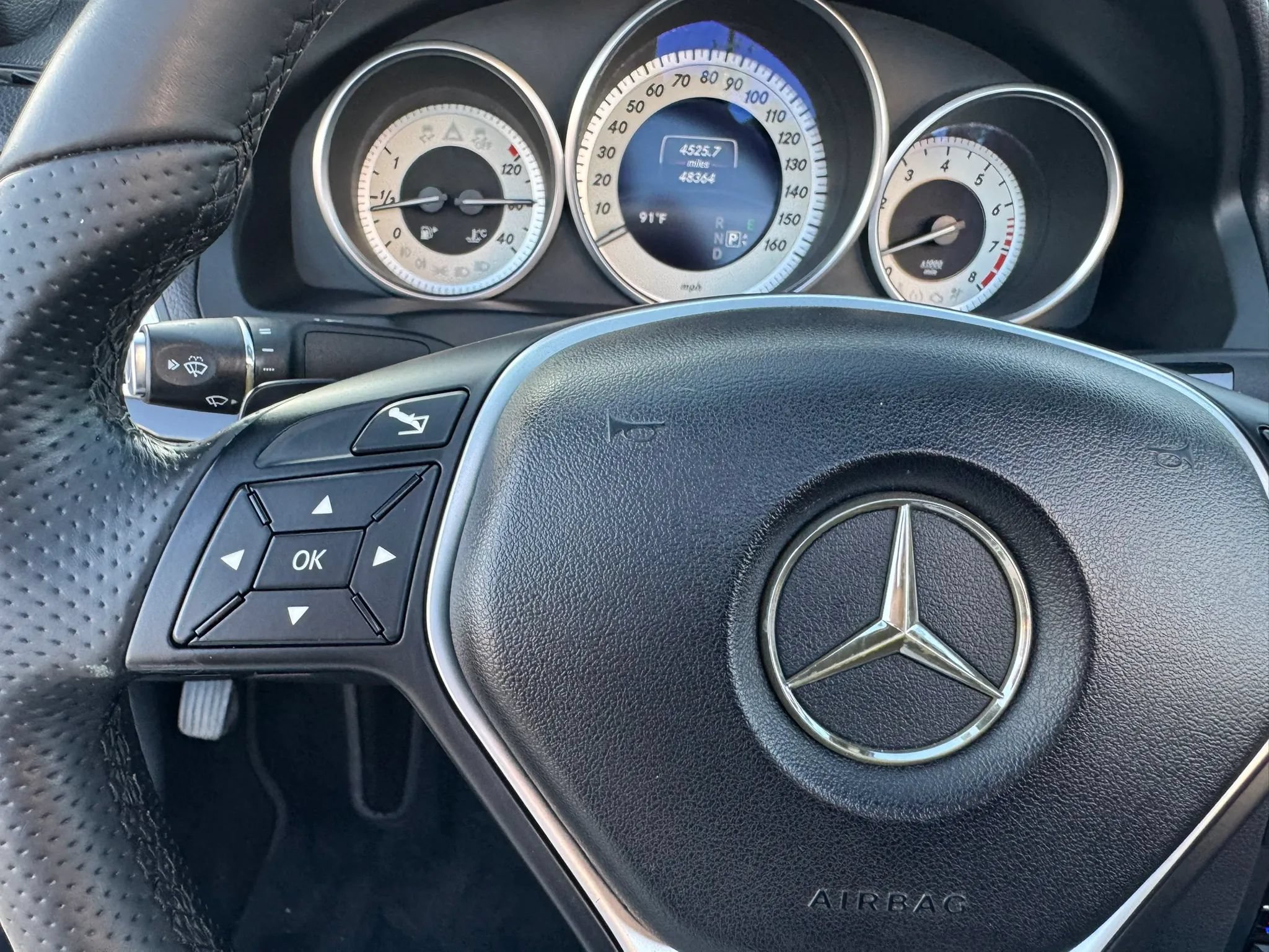 Used 2015 Mercedes-Benz E 400 Cabriolet image 31