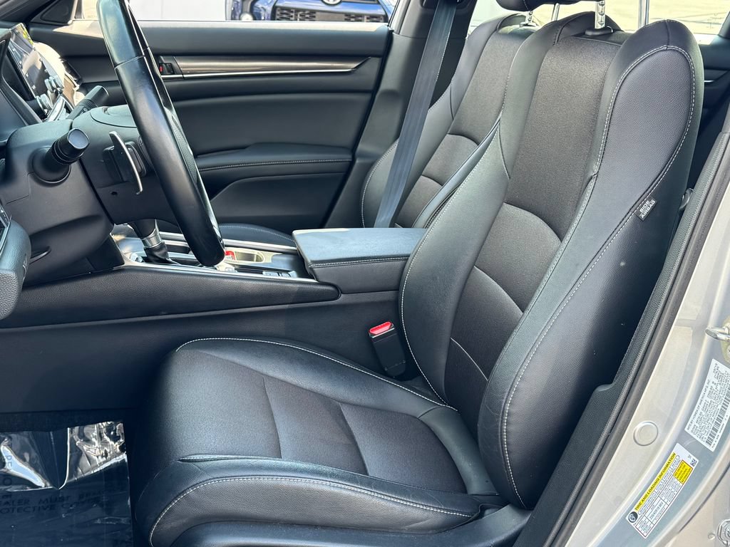 Used 2019 Honda Accord Sport image 7