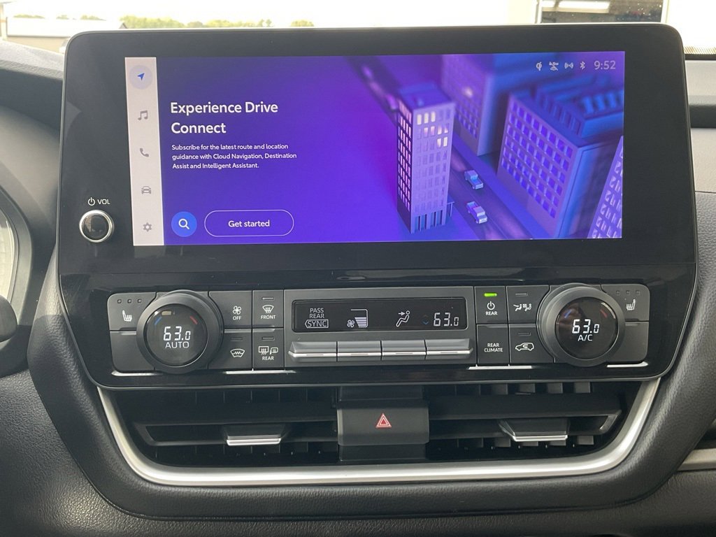 Used 2025 Toyota Grand Highlander AWD image 13