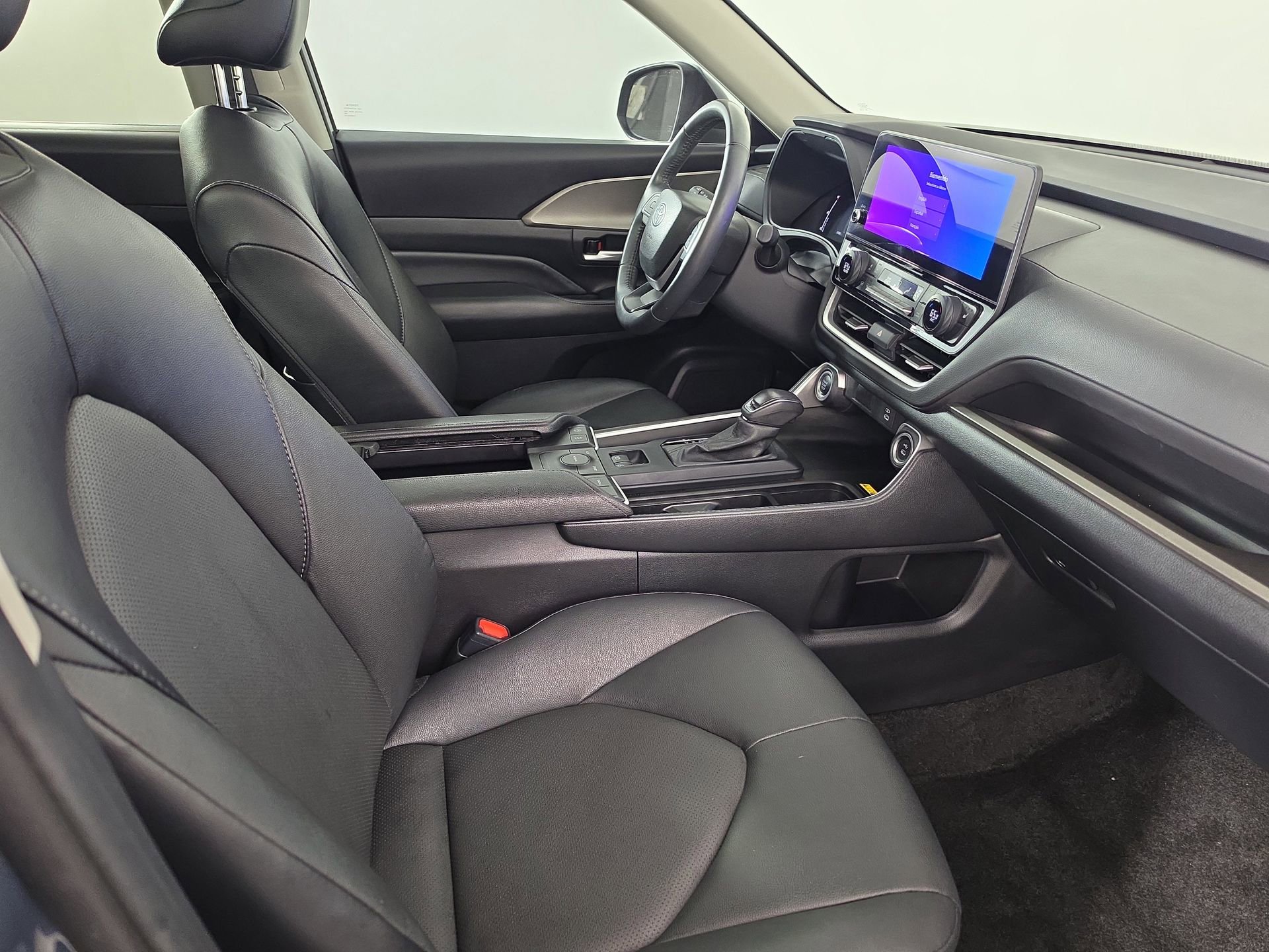Used 2024 Toyota Grand Highlander FWD image 45