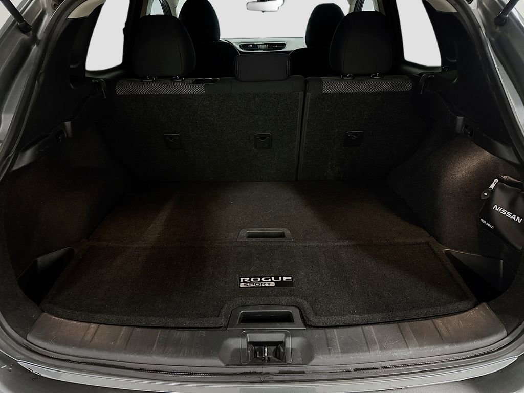 Used 2019 Nissan Rogue Sport SV image 29