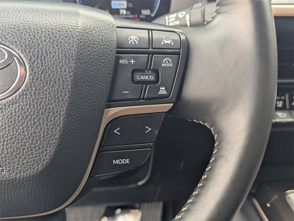 Used 2024 Toyota Crown Limited image 21