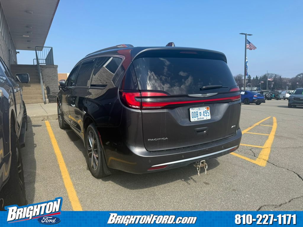 Used 2021 Chrysler Pacifica Pinnacle image 6
