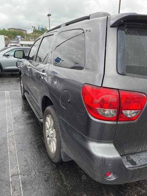 Used 2015 Toyota Sequoia Limited AWD/4WD image 9