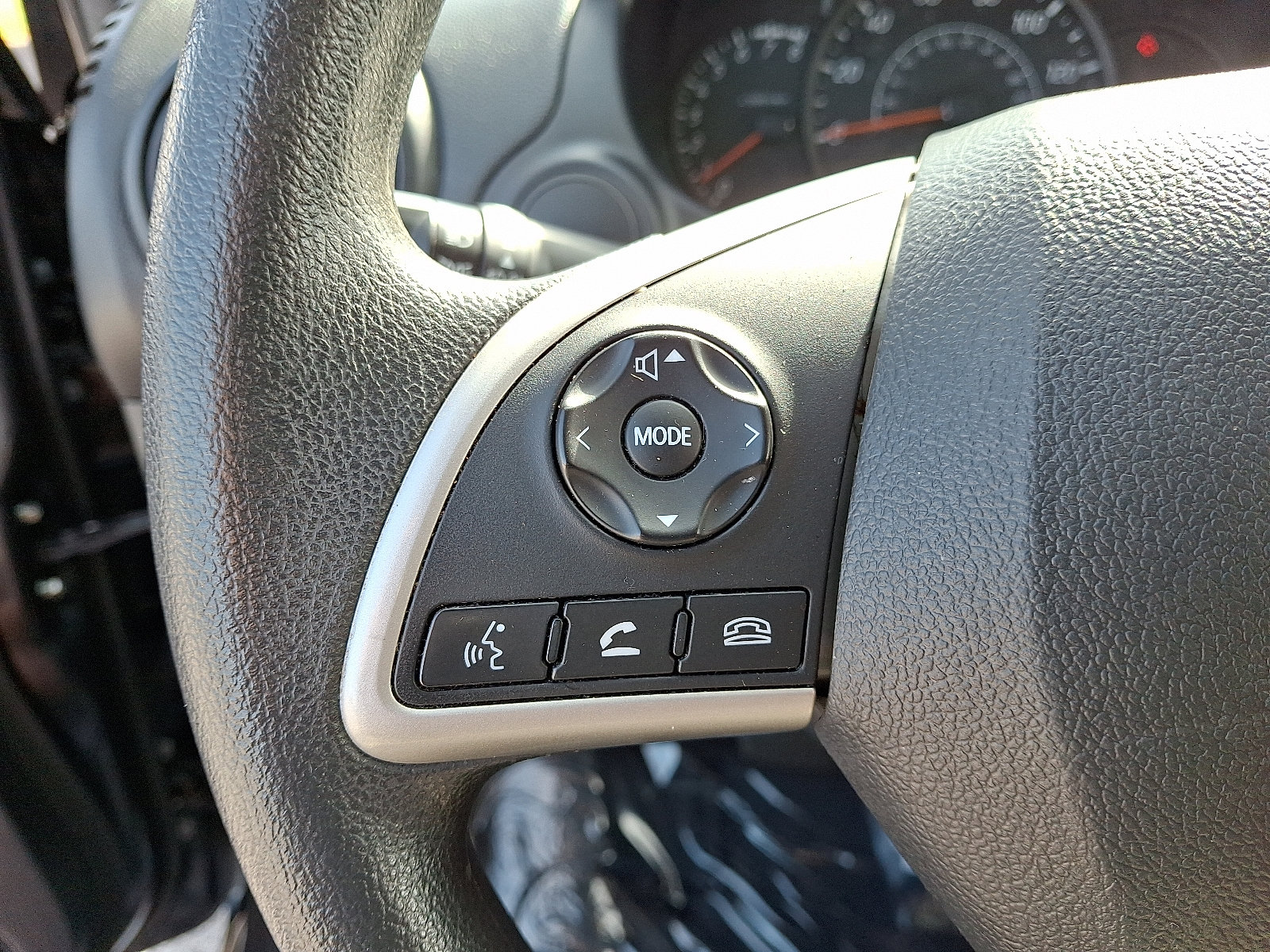 Used 2024 Mitsubishi Mirage ES FWD image 19