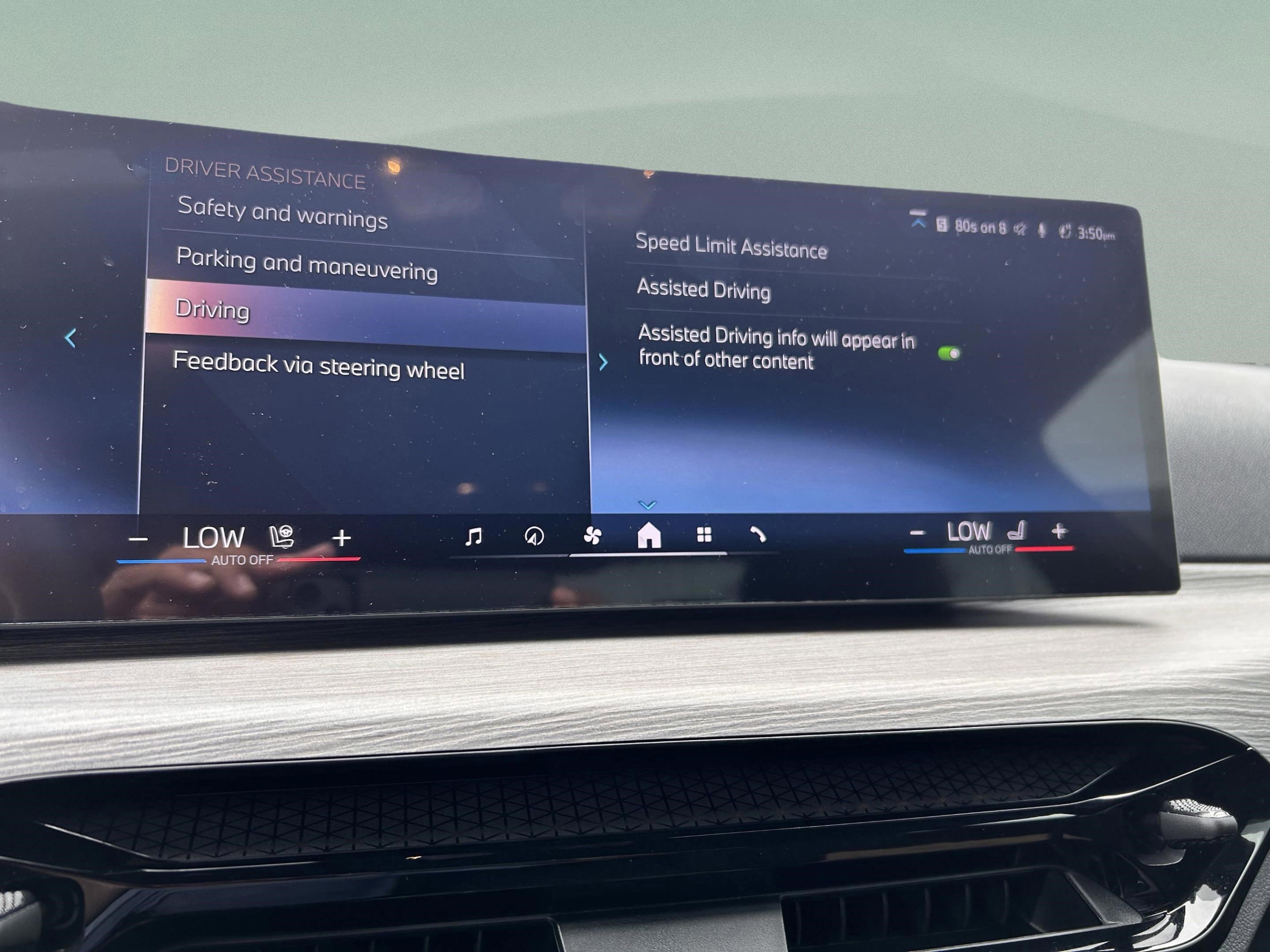 Used 2026 BMW 430i Coupe w/ Premium Package image 18