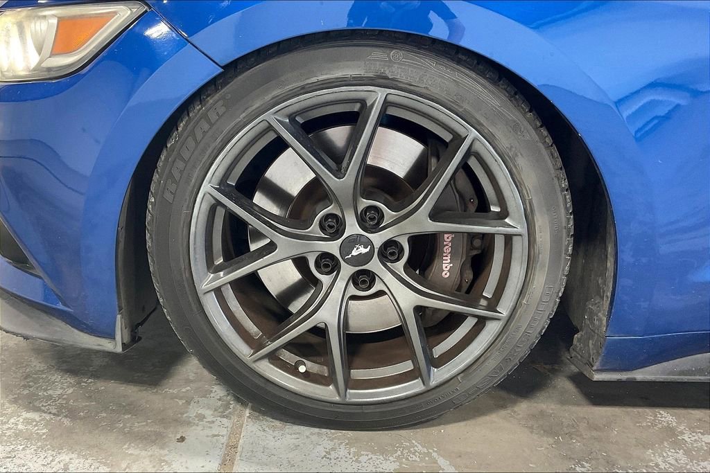 Used 2017 Ford Mustang GT Premium w/ GT Performance Package image 11