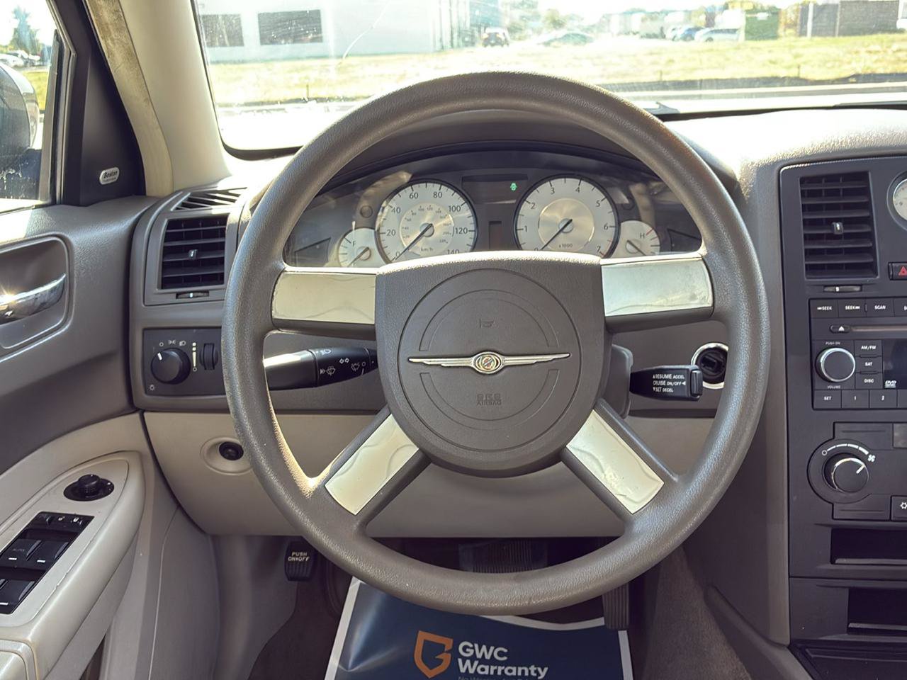 Used 2008 Chrysler 300 LX RWD image 27
