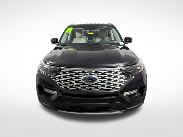Used 2022 Ford Explorer Platinum w/ Equipment Group 601A AWD/4WD image 2