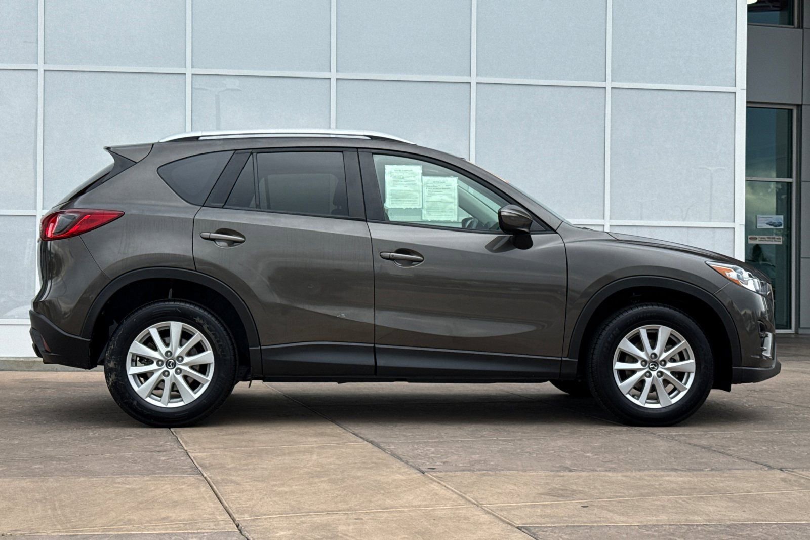 Used 2016 MAZDA CX-5 Touring w/ Bose/Moonroof Package image 3