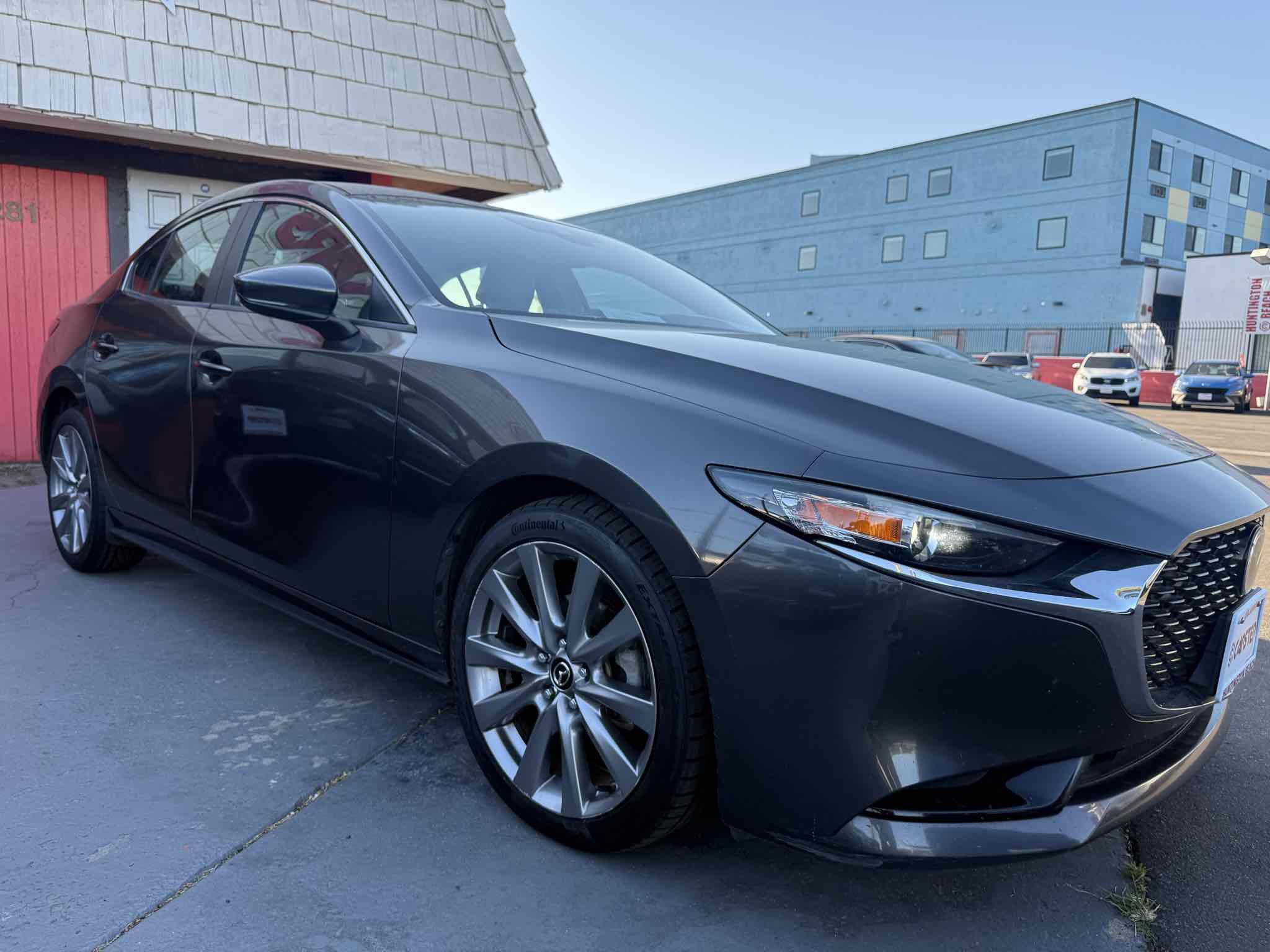 Used 2019 MAZDA MAZDA3 Sedan w/ Preferred Package image 26