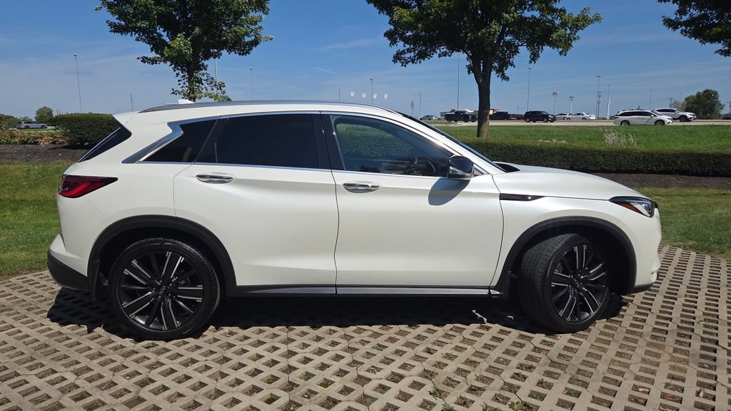 Used 2022 INFINITI QX50 Luxe w/ Appearance Package AWD/4WD image 11