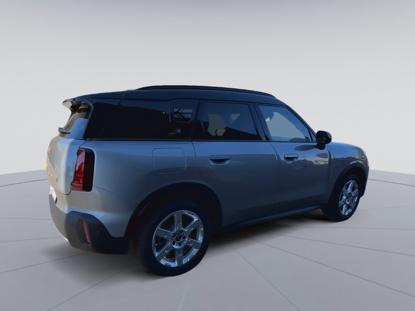 Used 2025 MINI Cooper Countryman S w/ Comfort Package Max AWD/4WD image 2