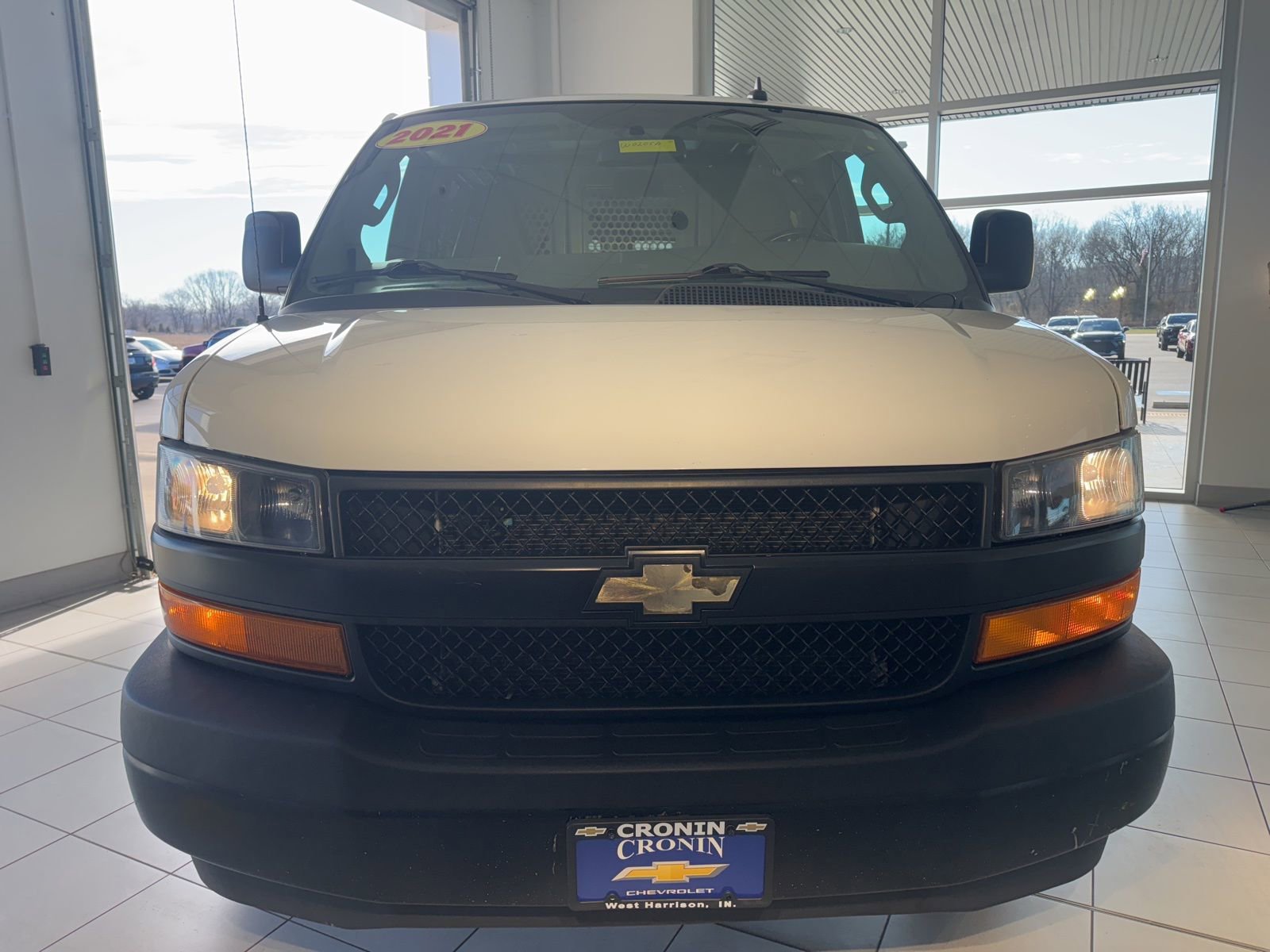 Used 2021 Chevrolet Express 2500 w/ Driver Convenience Package image 2