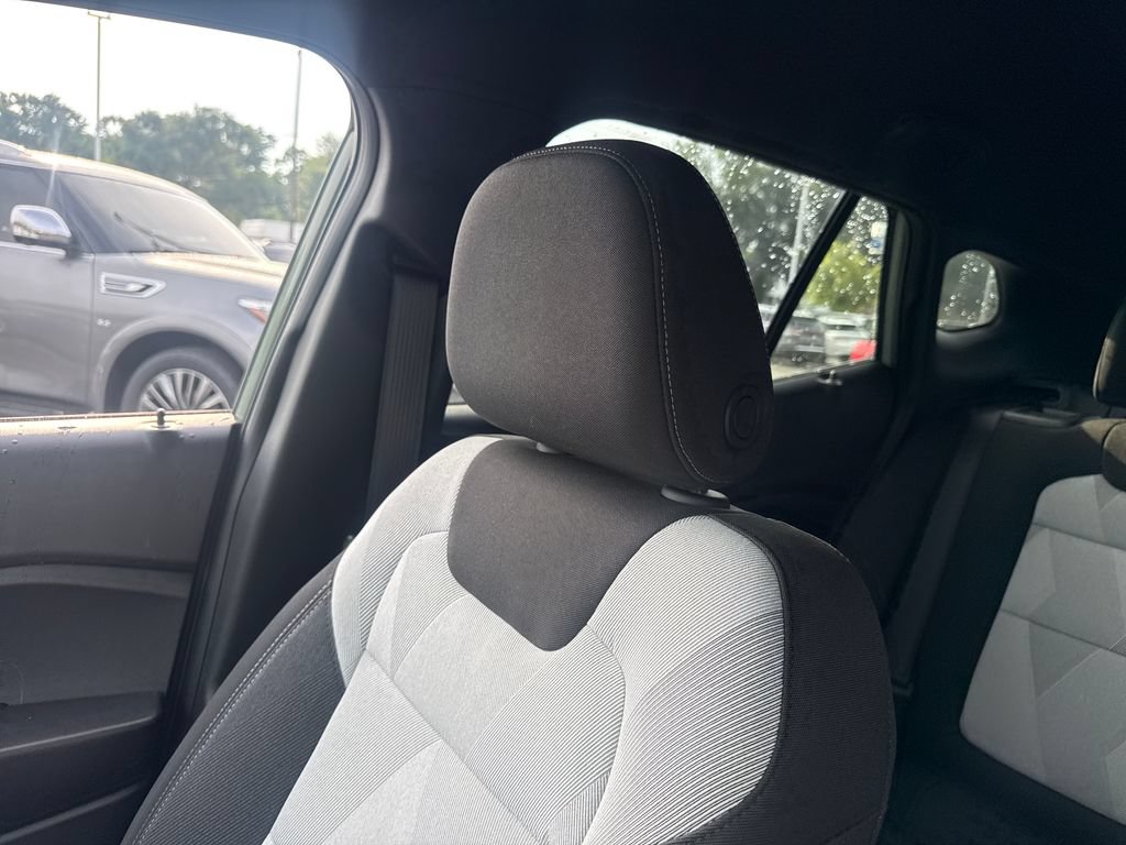 Used 2024 Chevrolet Trax RS w/ Driver Confidence Package FWD image 40