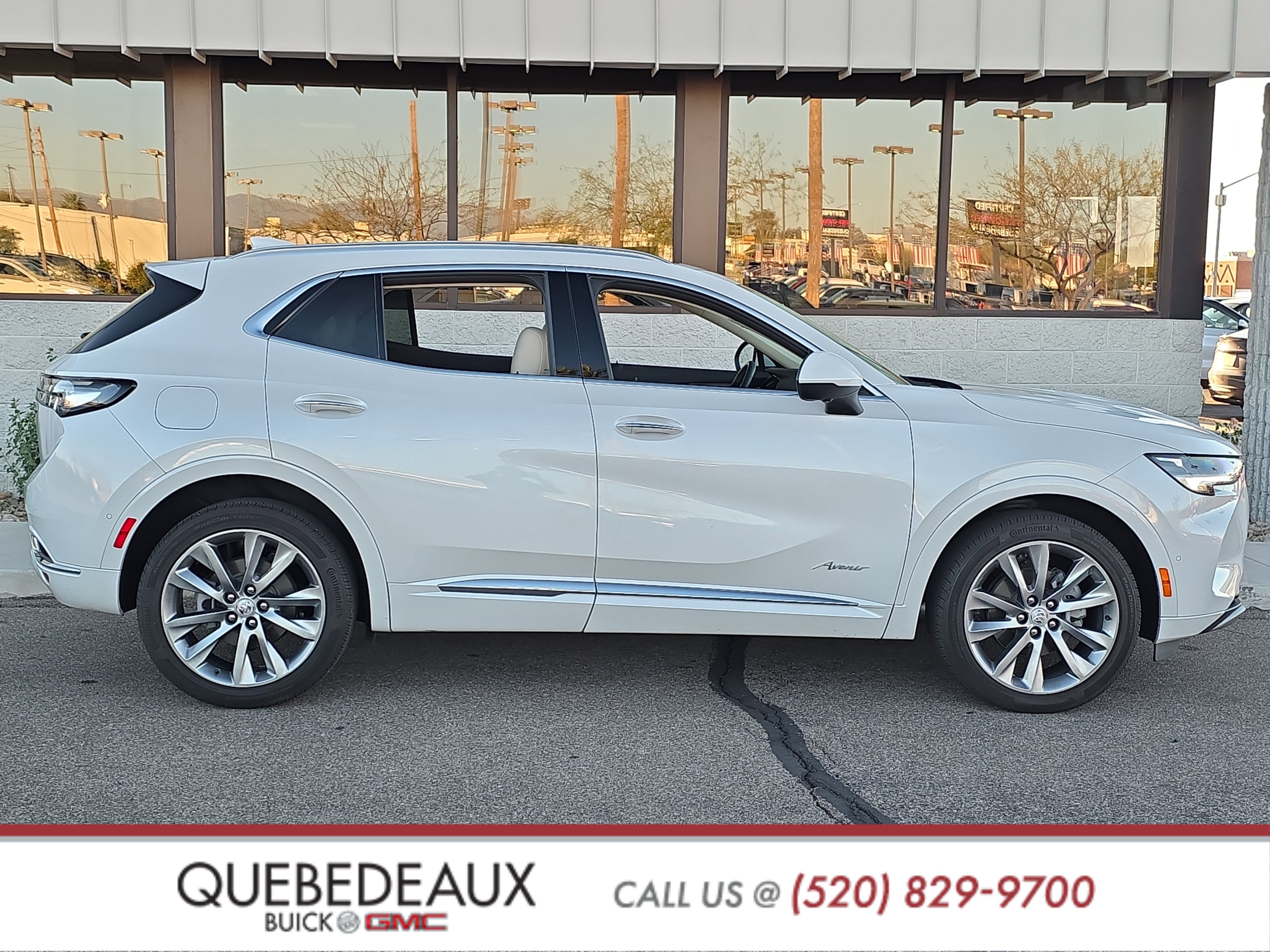 Used 2023 Buick Envision Avenir image 11