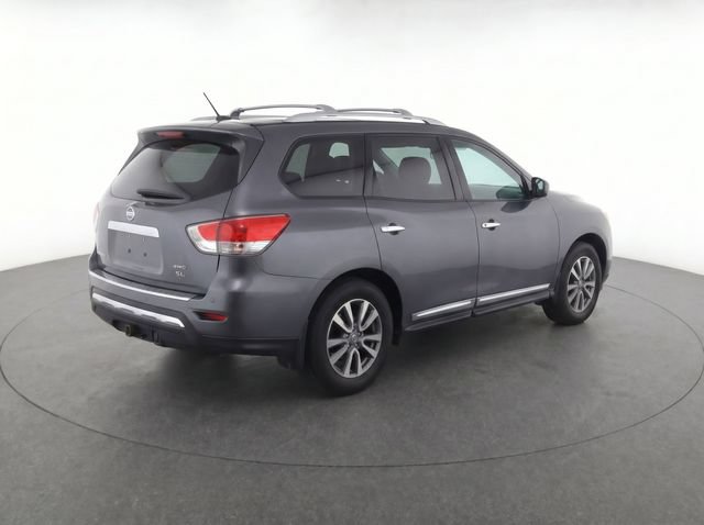 Used 2016 Nissan Pathfinder SL w/ SL Premium Package AWD/4WD image 4