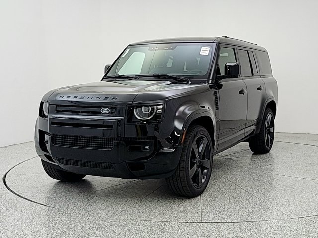 New 2026 Land Rover Defender 130 X-Dynamic SE