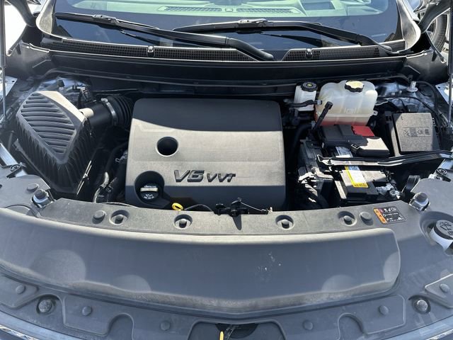 Used 2023 Buick Enclave Avenir w/ Avenir Technology Package image 21