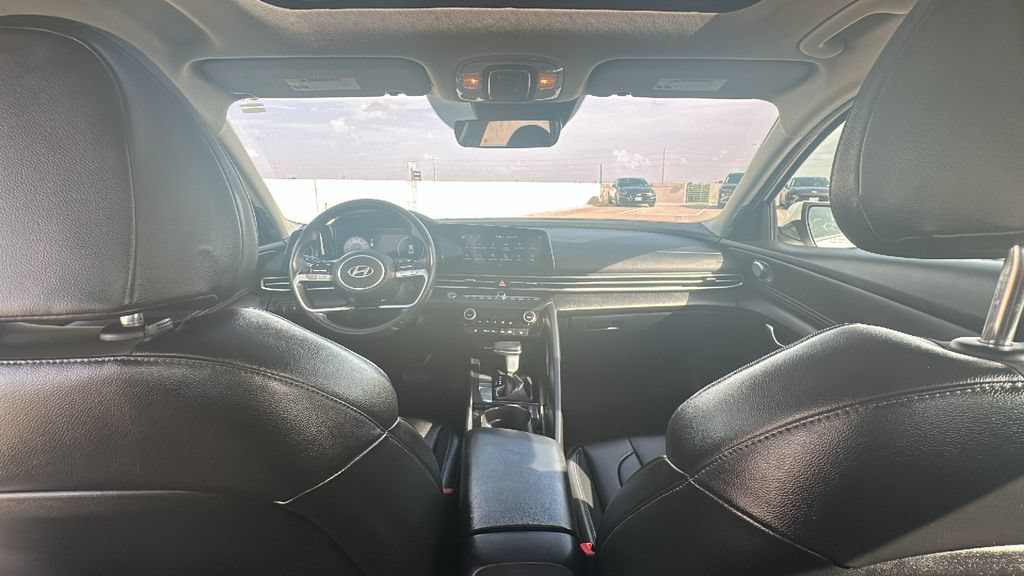 Used 2024 Hyundai Elantra Limited FWD image 31