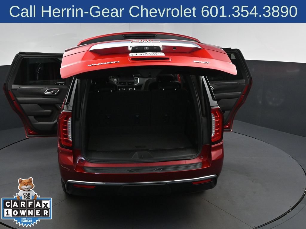 Used 2023 GMC Yukon SLT w/ SLT Premium Package RWD image 48