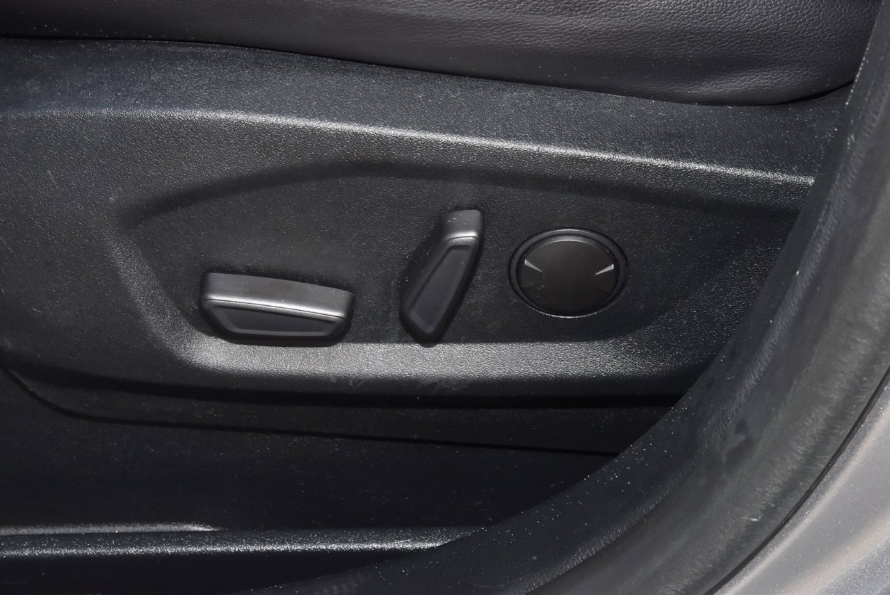 Used 2020 Ford Edge SEL FWD image 33