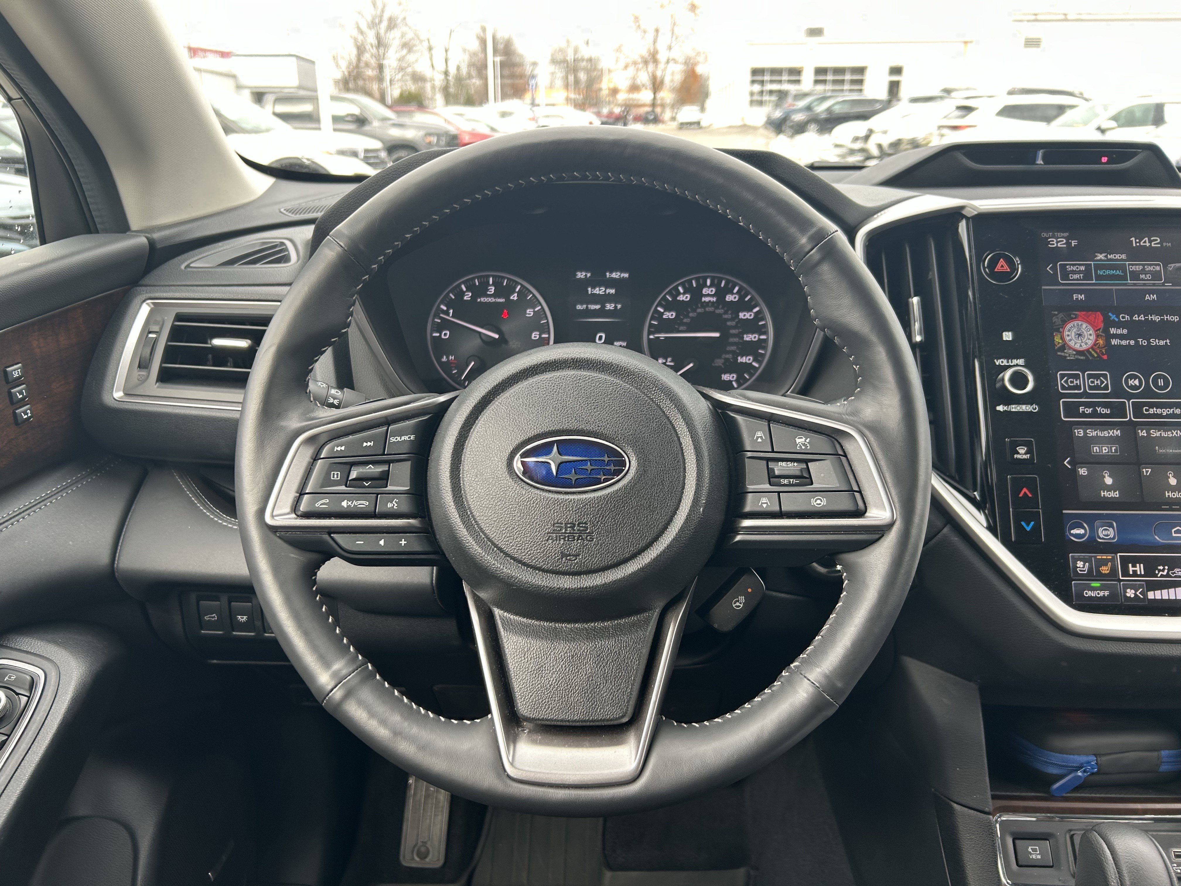 Certified 2025 Subaru Ascent Touring image 10