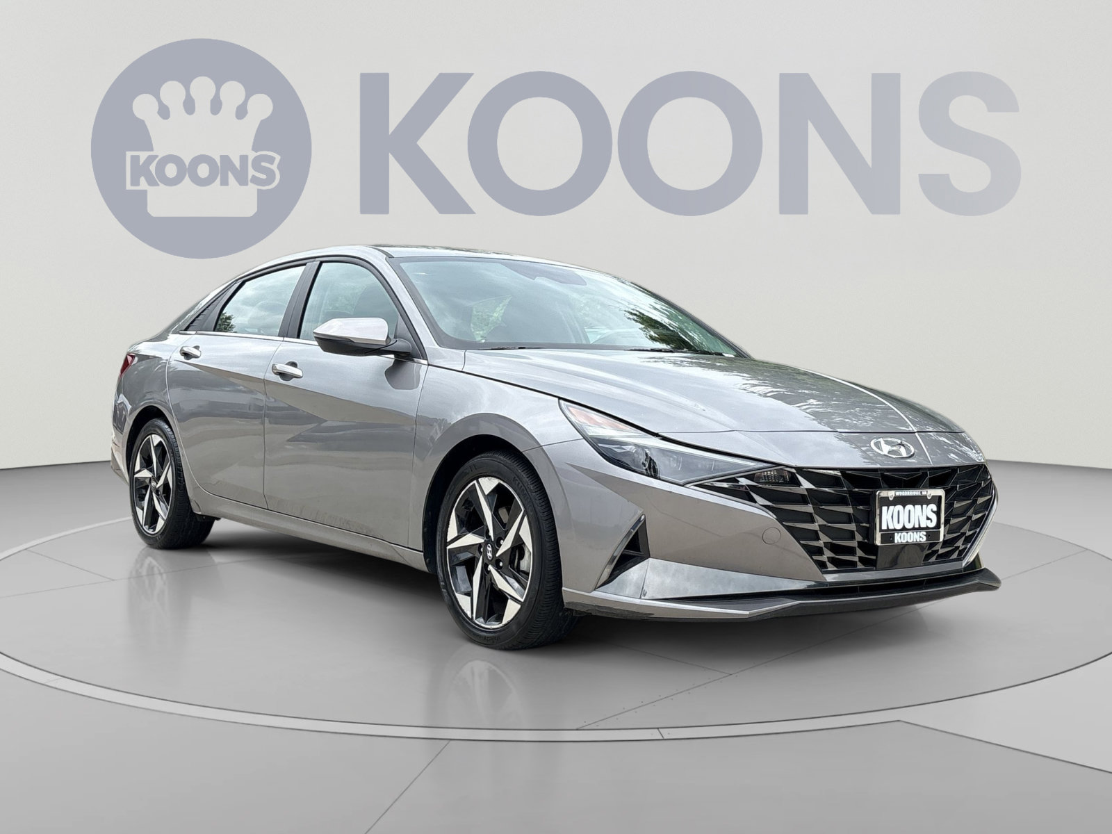 Used 2023 Hyundai Elantra Limited w/ Cargo Package FWD image 10