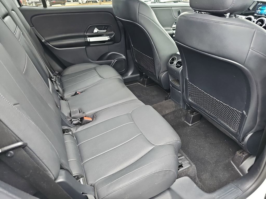 Used 2023 Mercedes-Benz GLB 250 GLB 250 image 13