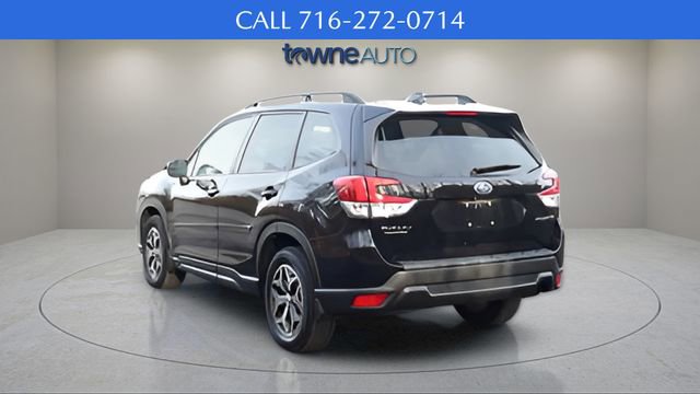 Used 2021 Subaru Forester Premium image 4