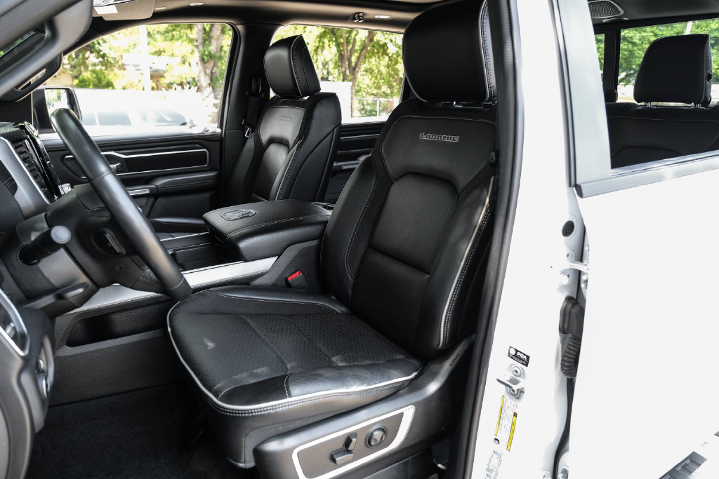 Used 2023 RAM 1500 Laramie AWD/4WD image 8