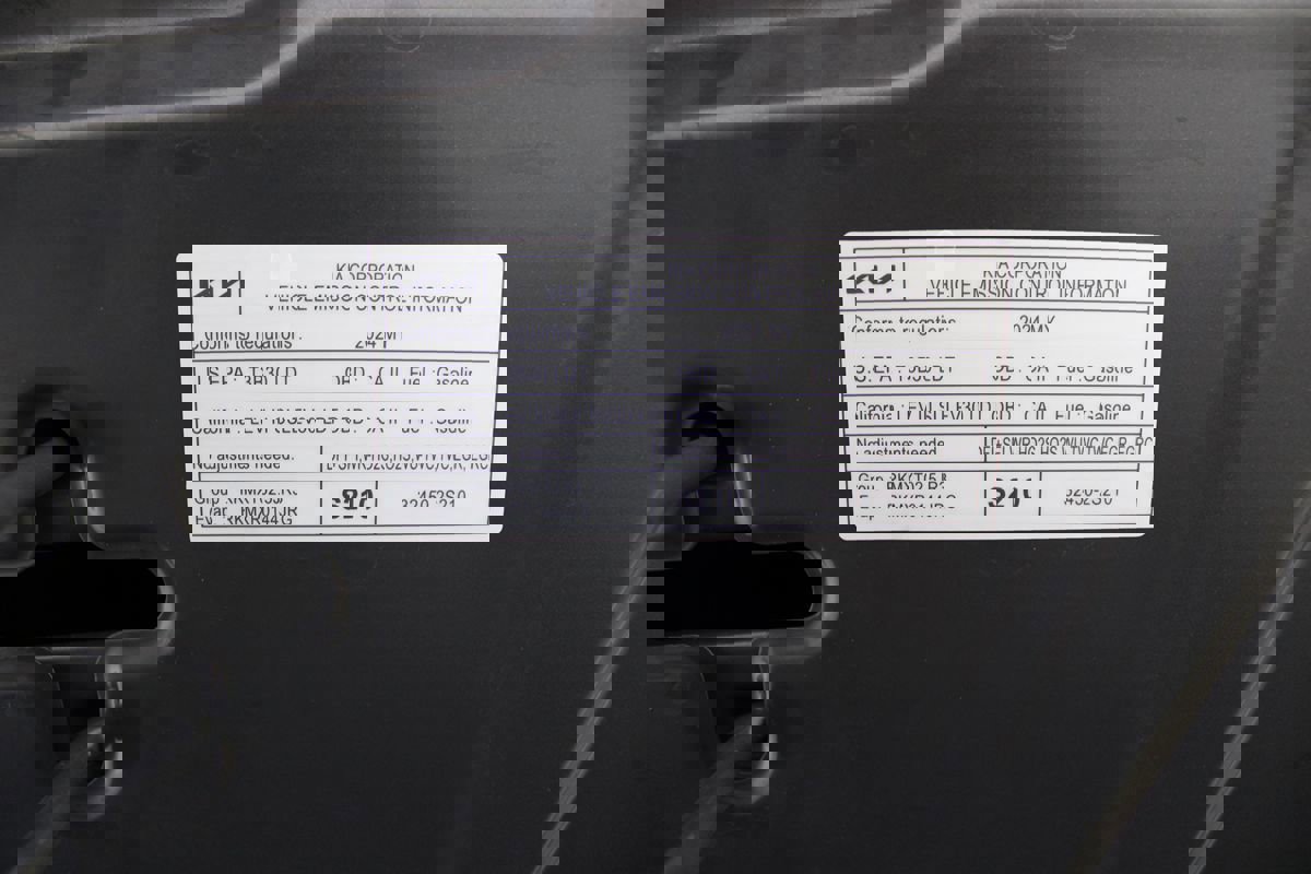 Used 2024 Kia Sorento S image 42