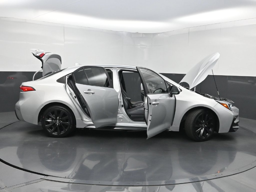 Used 2024 Toyota Corolla SE FWD image 34
