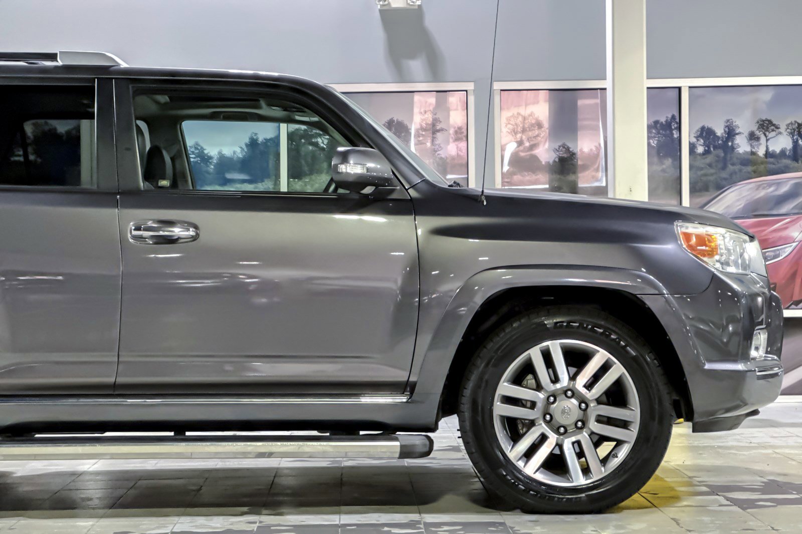 Used 2010 Toyota 4Runner Limited image 34