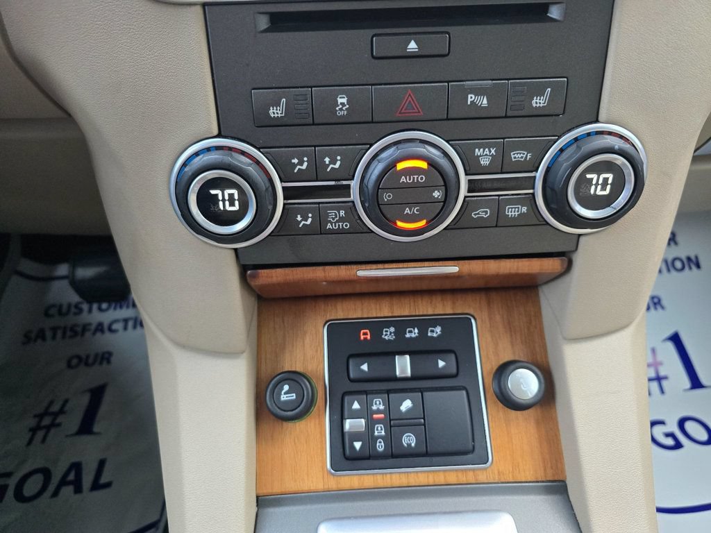 Used 2016 Land Rover LR4 HSE LUX AWD/4WD image 28
